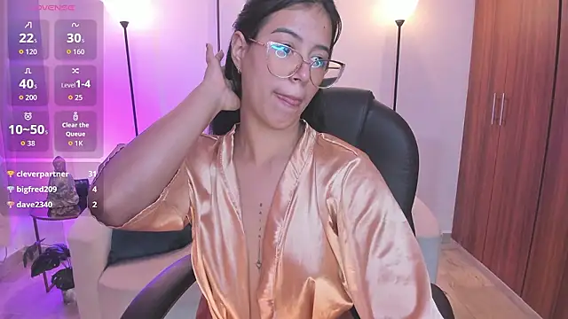 raven_stonee's cam snapshot