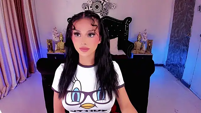 MsHannaSaint live sex cam