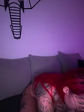 Mia-Fuchs live sex cam