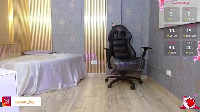 ocean_tay live sex cam