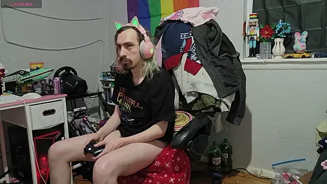 tallnerdyguy live sex cam