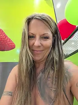 RubyInk's cam snapshot