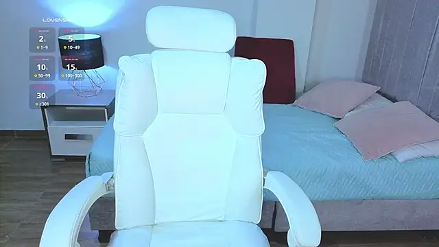 Eliie_Ruizz's cam snapshot