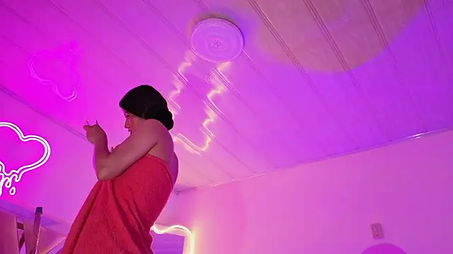 Laylafoxy_tay's cam snapshot