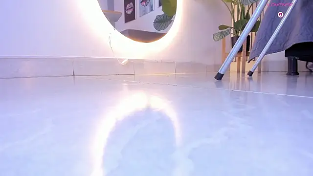 Angela_donnato's cam snapshot