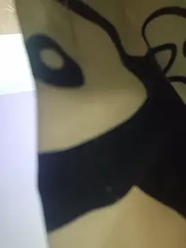 annyaparis's cam snapshot