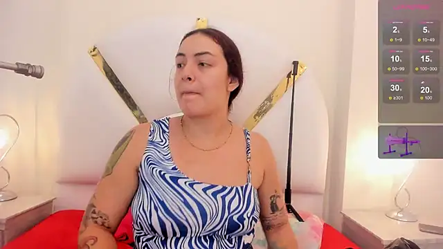 Aghata_gate's cam snapshot