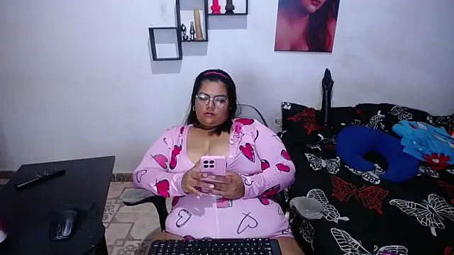 cute_slavehot's cam snapshot