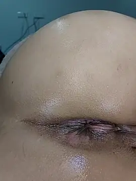 estrella_tasty's cam snapshot