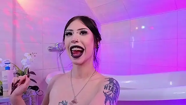 venomeowww__'s cam snapshot