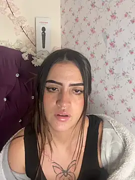 LunaaBlossom's cam snapshot