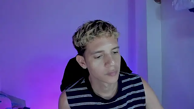 tylernova's cam snapshot