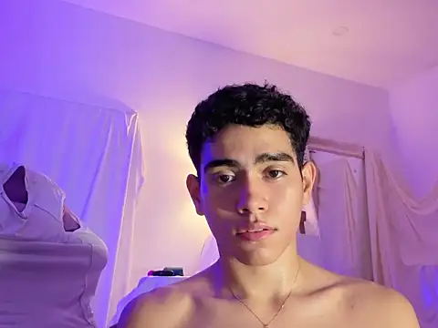 Yamilk101's cam snapshot