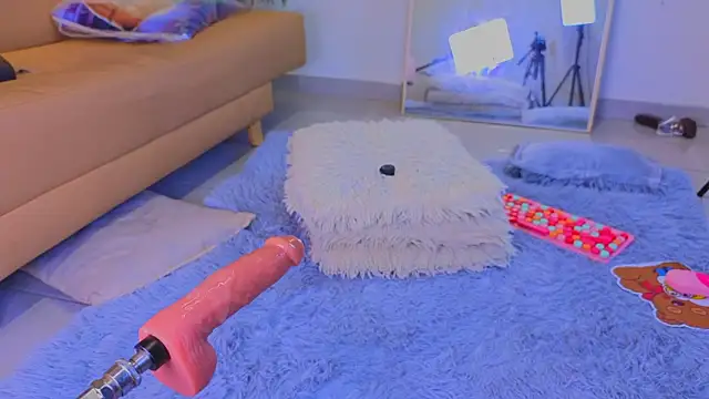 Isa__Blanc's cam snapshot