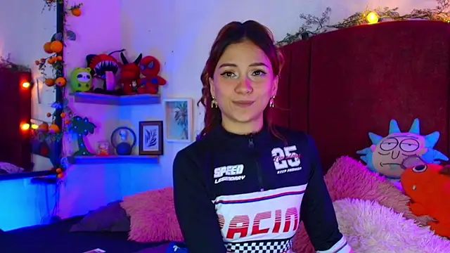 alisson_zafiro_'s cam snapshot