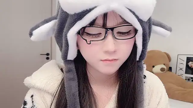 lnua-lnua's cam snapshot