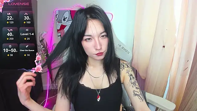 AliceeinWonderlanddd's cam snapshot