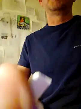 verylargecock's cam snapshot