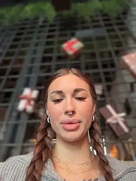 Charming_Ritta's cam snapshot