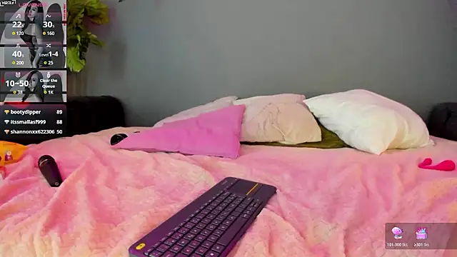 Abbyy_stone's cam snapshot