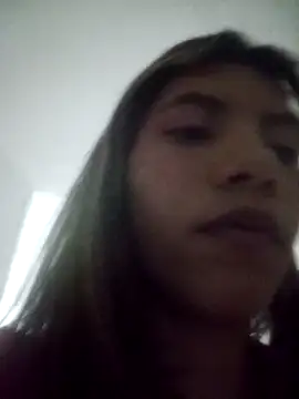 Sweetprouble_17's cam snapshot