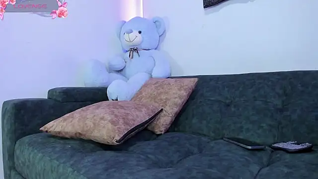 liz_25b live sex cam