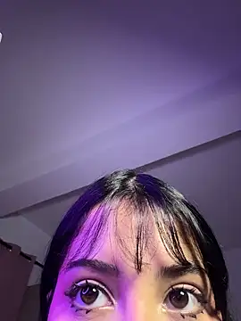 EmillieX live sex cam