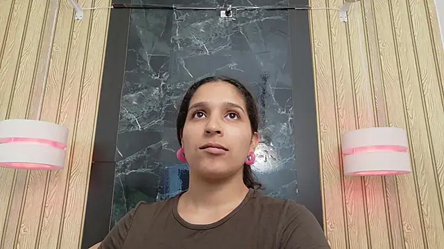 Belindamuller live sex cam