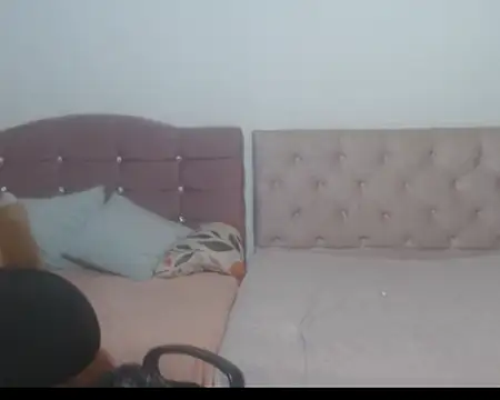 CATTALINAHOT's cam snapshot