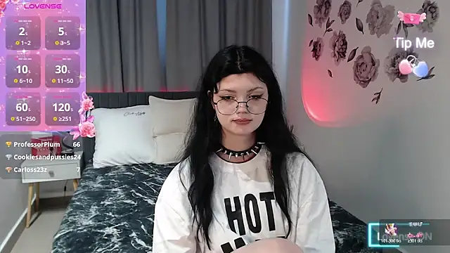 MileyRood's cam snapshot