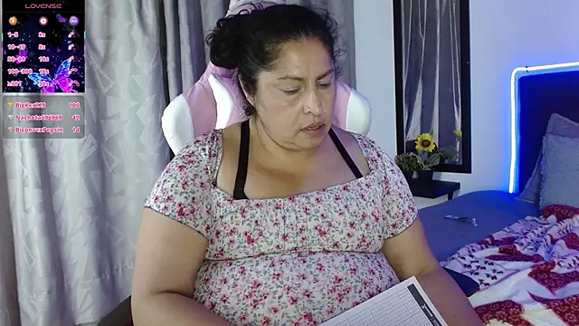 Keyla01_'s cam snapshot