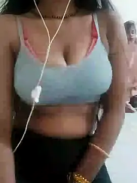 farana_bhat's cam snapshot