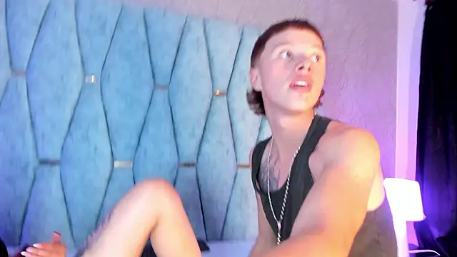 Genesis_And_Jack_'s cam snapshot