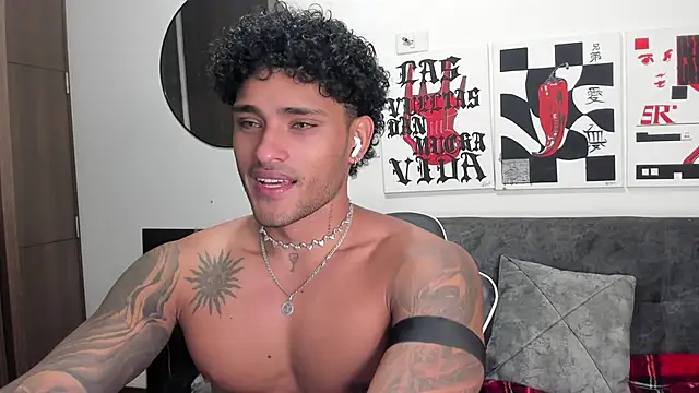 Alessandro_Vanni live sex cam