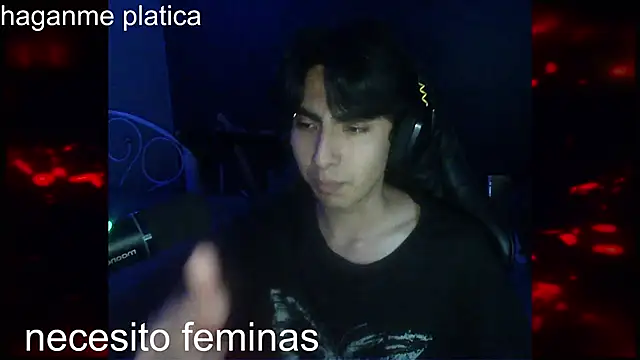 KonanStrip live sex cam