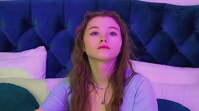 KeiraAsti's cam snapshot