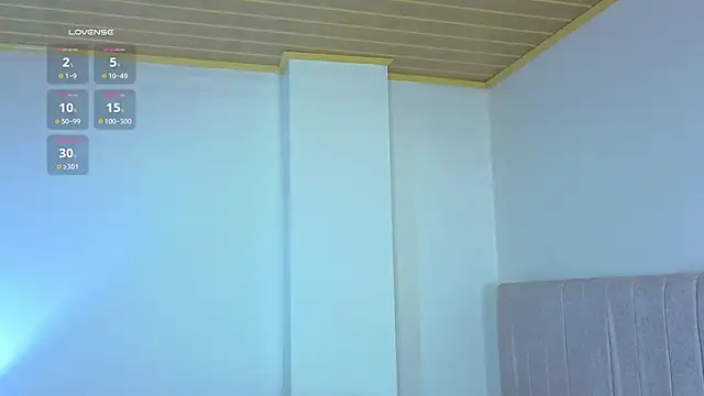 Eliie_Ruizz's cam snapshot