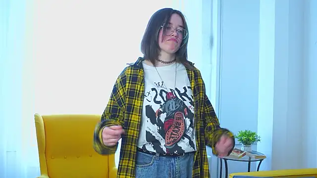 KarrenPear's cam snapshot