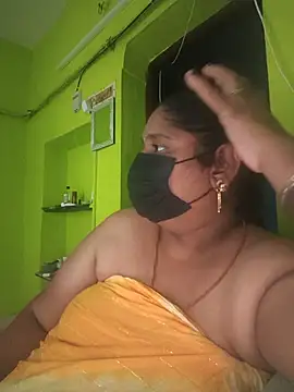 Villageanuty's cam snapshot