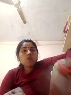 Seema_ji12's cam snapshot