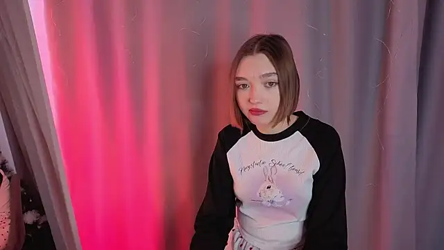 Leyla_crsh's cam snapshot