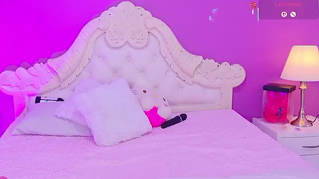 SamantaKane's cam snapshot