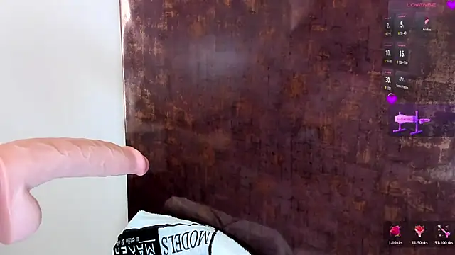 pocahontas_lantina's cam snapshot