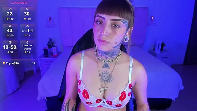 Gyal_8_'s cam snapshot