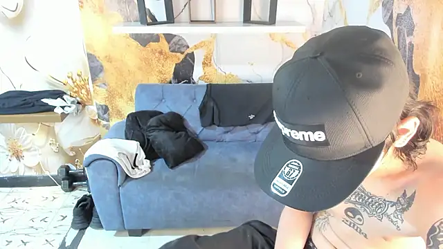 StraightBoy_Nick live sex cam