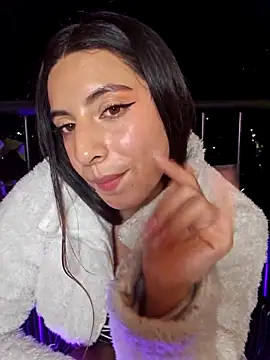 Meganthomson's cam snapshot