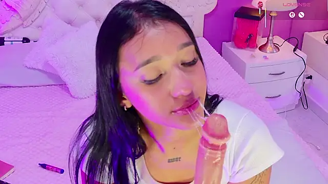 SamantaKane's cam snapshot