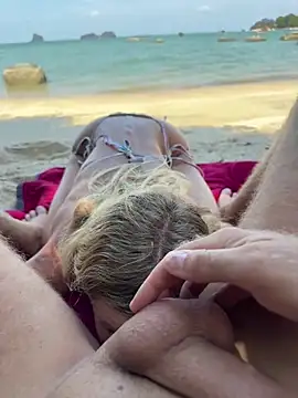 Lady_Liaa's cam snapshot