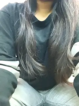 Ananya_34's cam snapshot