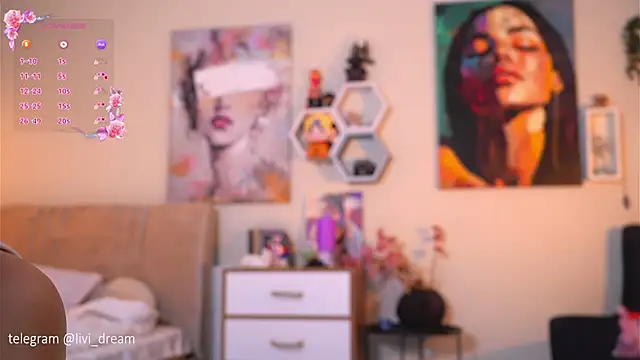 VernitaFiscalini's cam snapshot